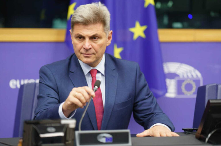 Γραπτή ερώτηση Φαραντούρη σε Κομισιόν: Βολές για απώλεια αγροτικών κονδυλίων